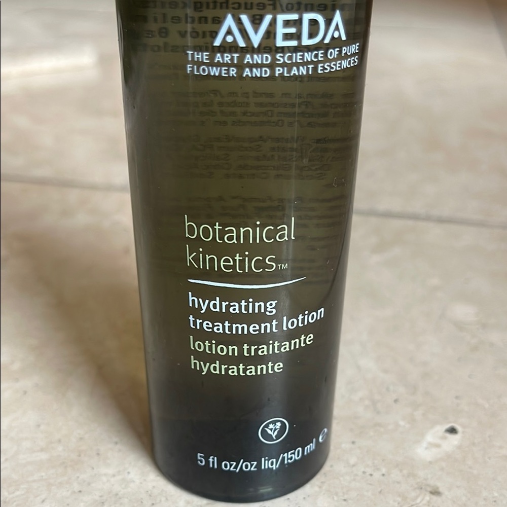 Aveda Botanical Kinetics Hydrating Treatment Lotion - Picture 2 of 4